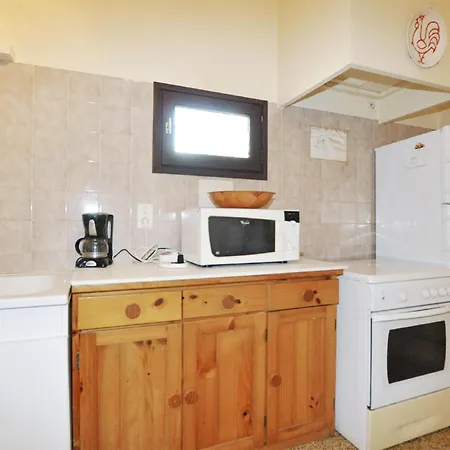 2 Bedroom In *