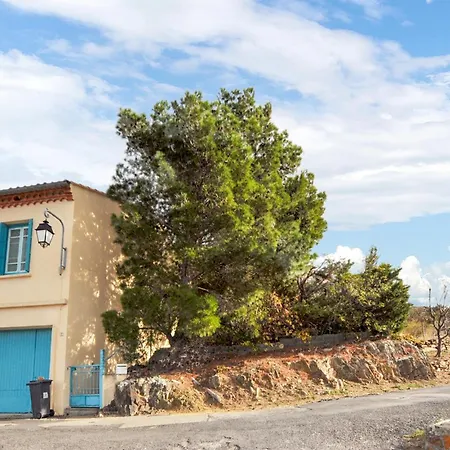 2 Bedroom Amazing In Vakantiehuis *